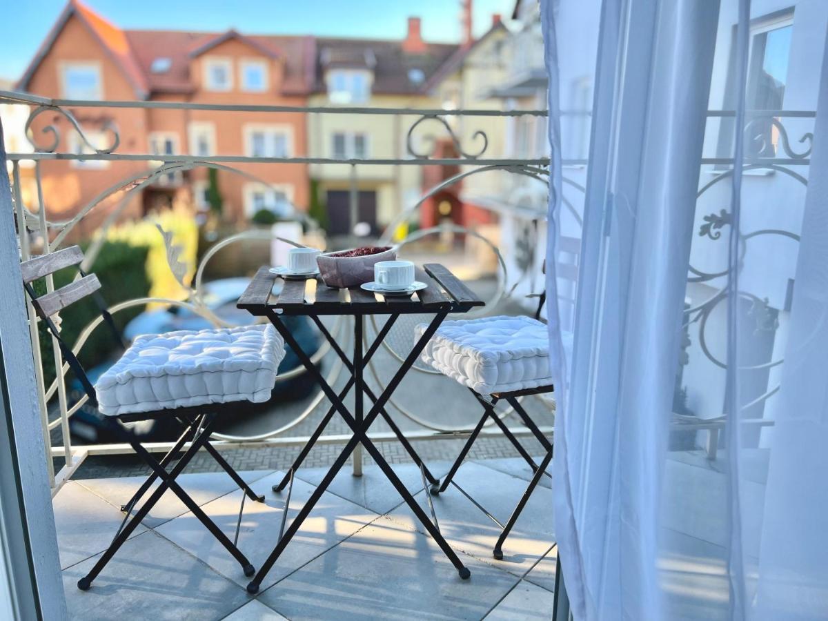Pod Roza Bed and Breakfast Łeba Eksteriør billede
